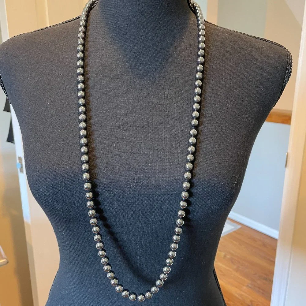 Glass Bead Necklace - Picture 4 of 4